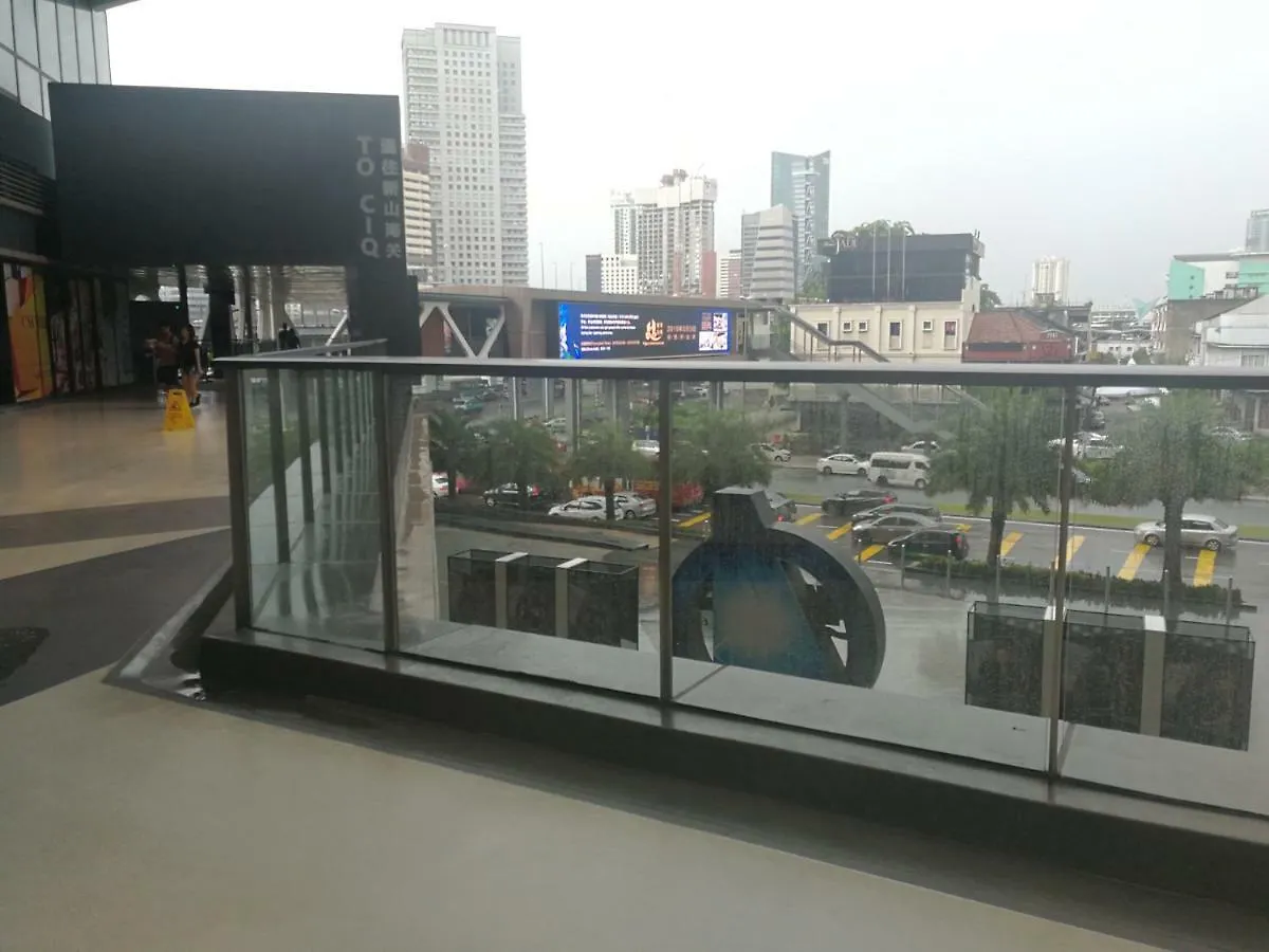 Jb City Ciq-R&F Shopping Mall Apartment Τζόχορ Μπάχρου