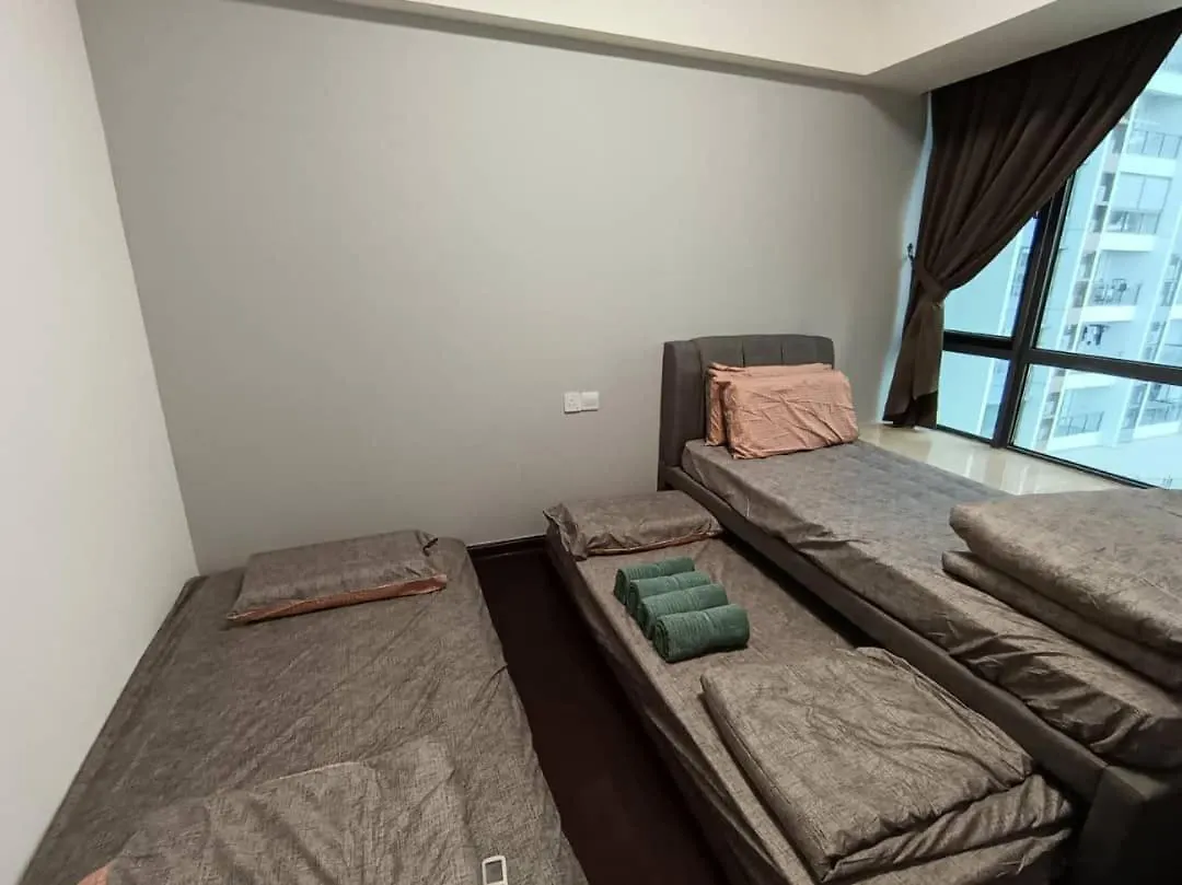 Jb City Ciq-R&F Shopping Mall Apartment Johor Bahru 0*,  Malesia